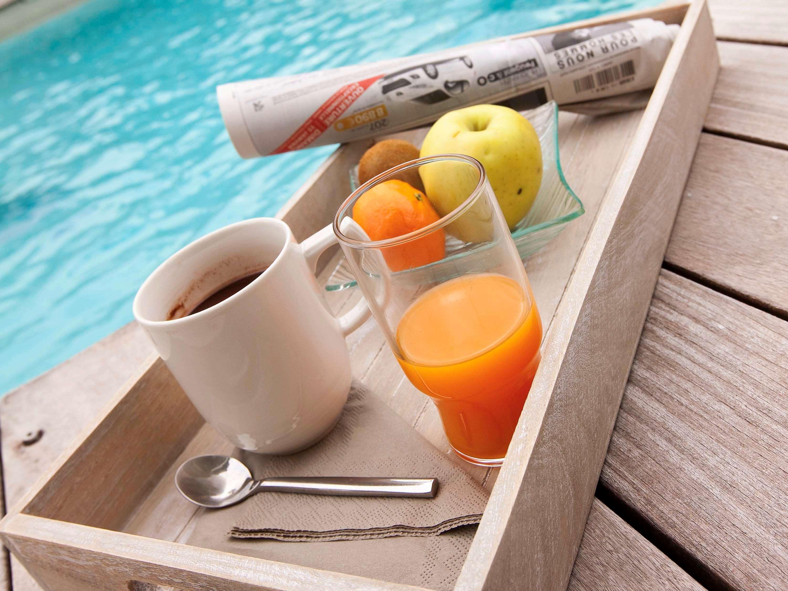 Hotel Adagio Prado 3*