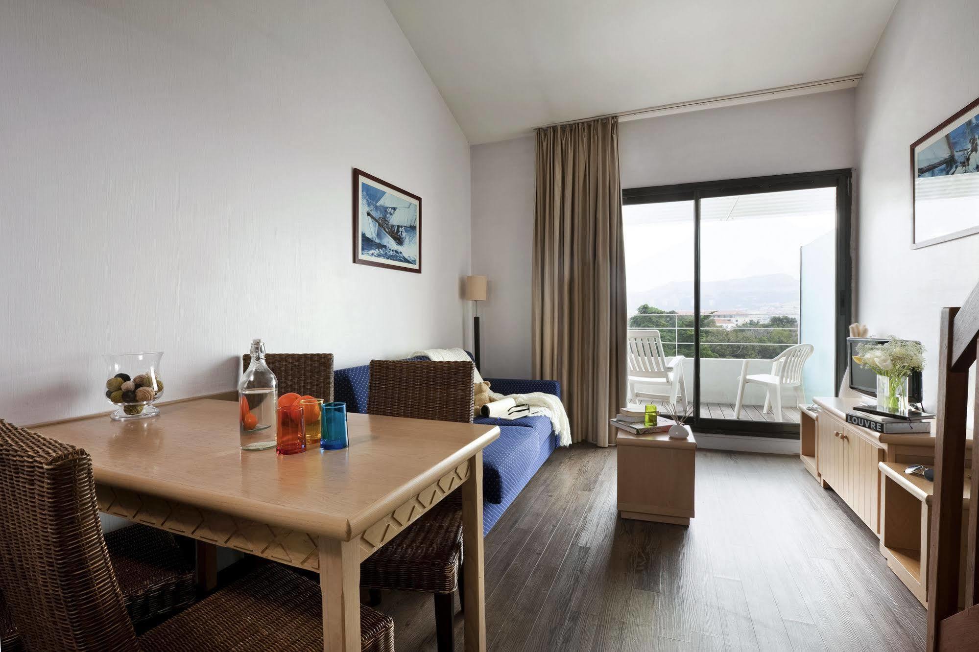 Hotel Adagio Prado