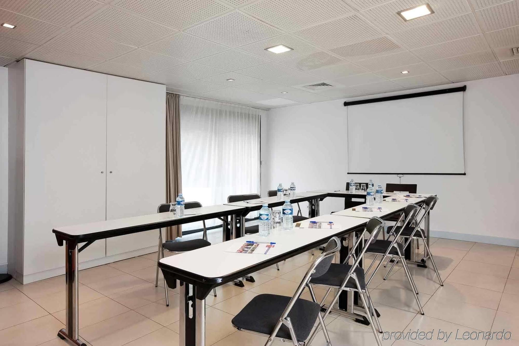 Adagio Prado Hotel